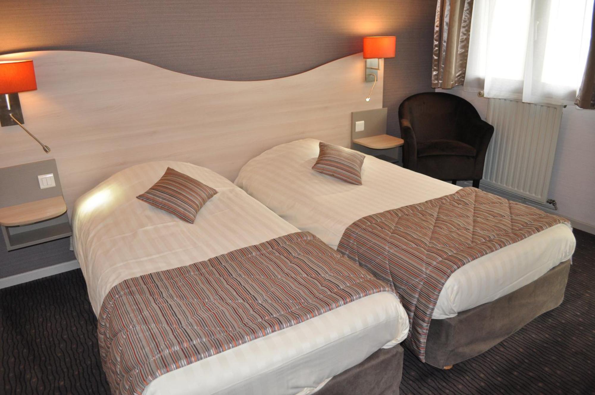 Twin Room,1208529454:JPEG